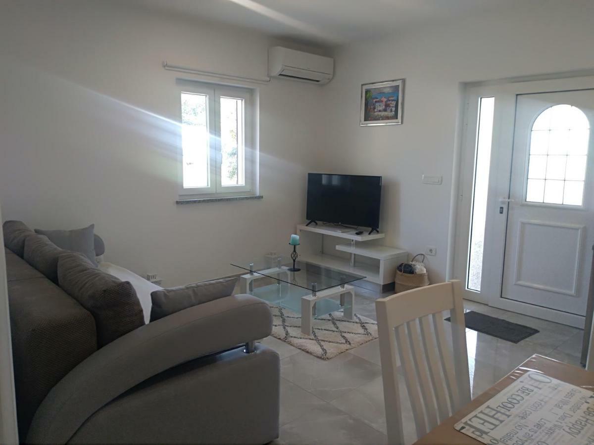 Novigrad Istria Apartment Ivana מראה חיצוני תמונה